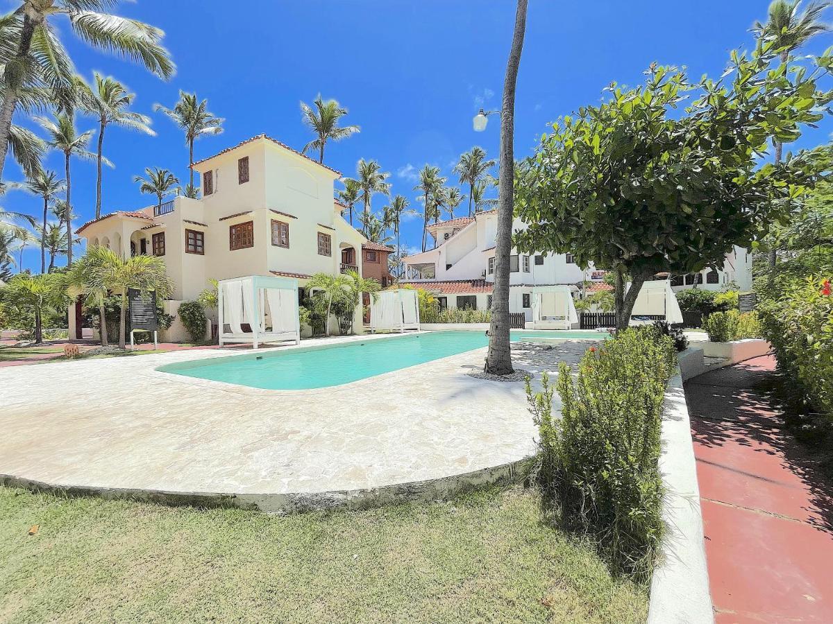 Bavaro Deluxe Los Corales Villas Beach Club & Spa Good Offer For Vacation 푼타 카나 객실 사진